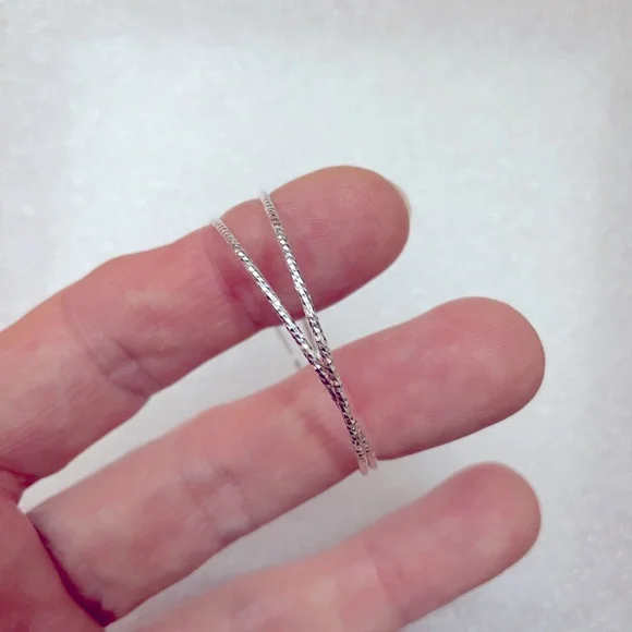 Arginto Vivo Elegant Silver Sterling Hoop Earrings